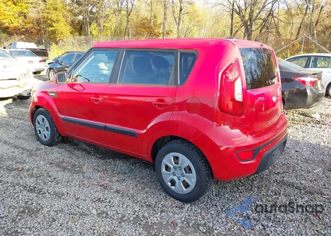 2013 Kia Soul z USA, uszkodzony, nr VIN KNDJT2A51D7606938